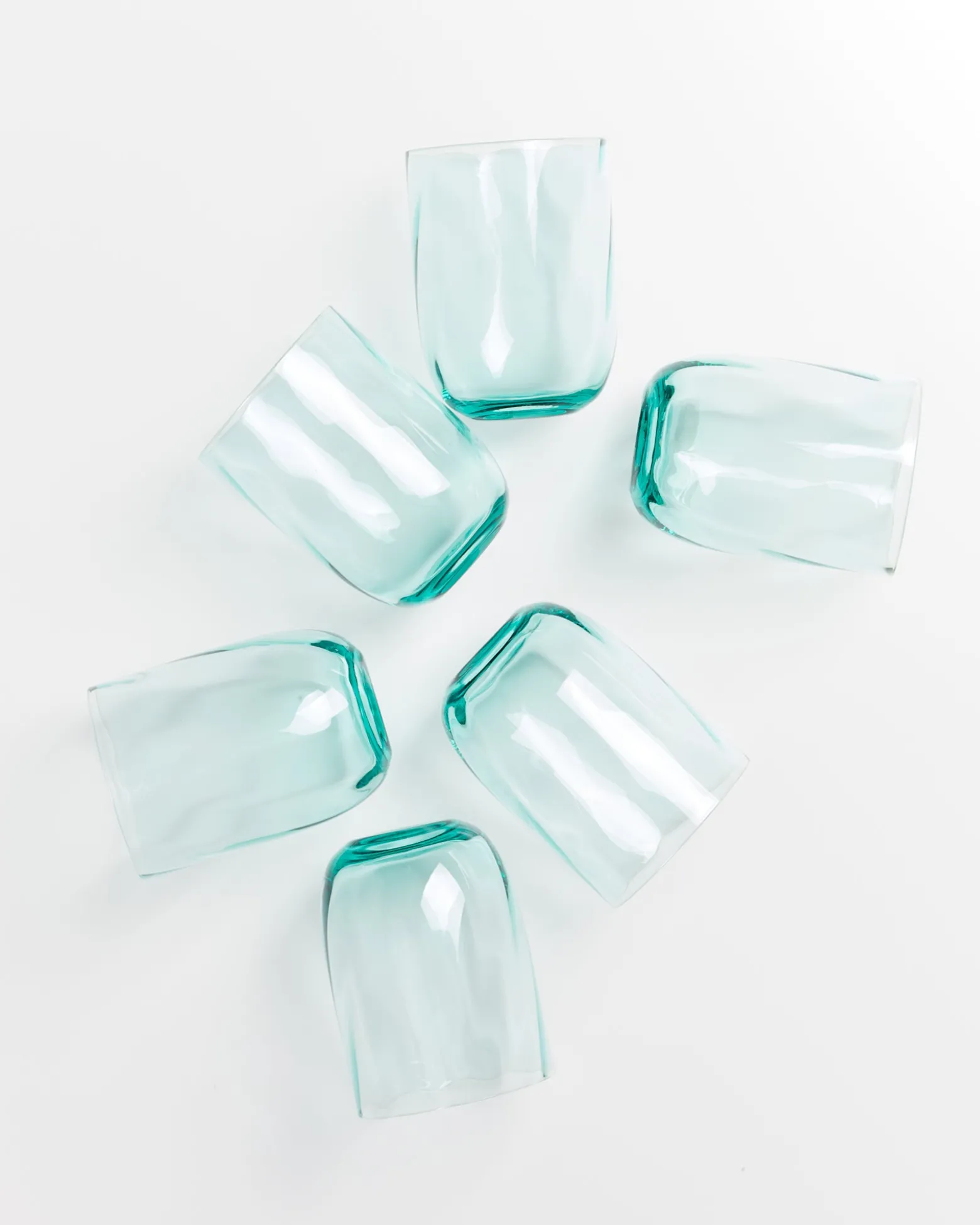 Calma - Set of 6 glass large swirl green